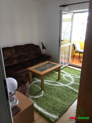 apartament-cu-3-camere-decomandate-de-inchiriat-zona-mihai-viteazu-4